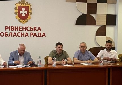 Старости Вараської громади взяли участь у семінарі-навчанні